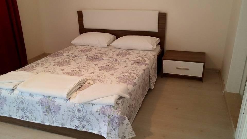 Parla Apart Hotel Çeşme Esterno foto