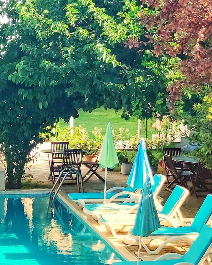 Parla Apart Hotel Çeşme Esterno foto